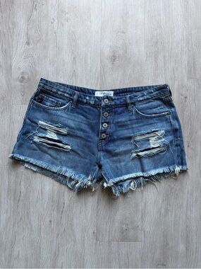 KanCan Button-Front Blue Jean Shorts Medium Wash Distressed Frayed Cotton Denim